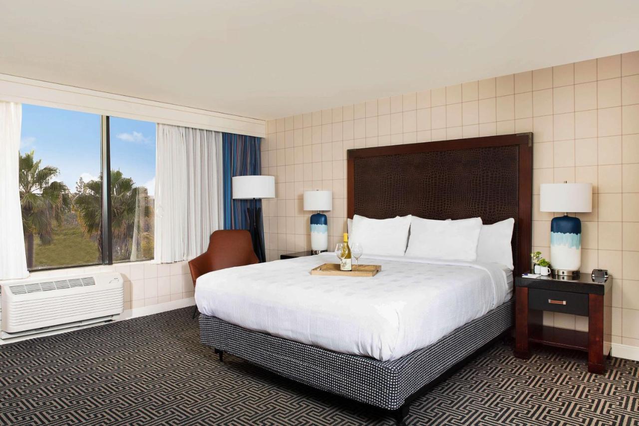 Hotel Lulu, BW Premier Collection Anaheim Luaran gambar